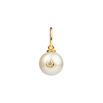 White Pearl with Middle Diamond